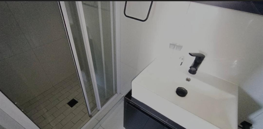 2 Bedroom Property for Sale in Table View Western Cape